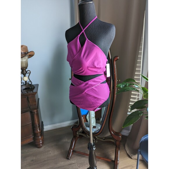 Two Piece Swimsuit - Picture 2 of 10